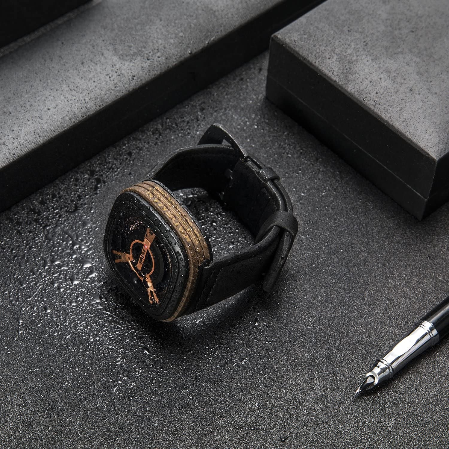 Kademan Analog Watch, Sports Watch With Leather Strap Kademan Analog Watch, Sports Watch With Leather Strap